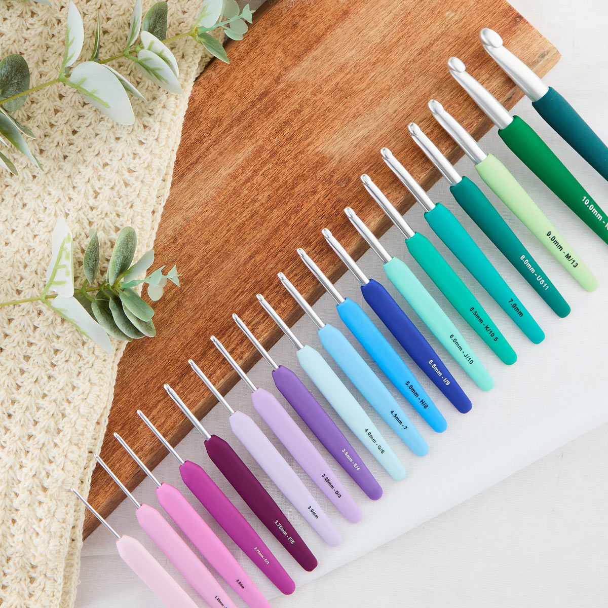 KnitPro Waves 2.0 Aluminium Crochet Hooks with Colorful Soft Feel