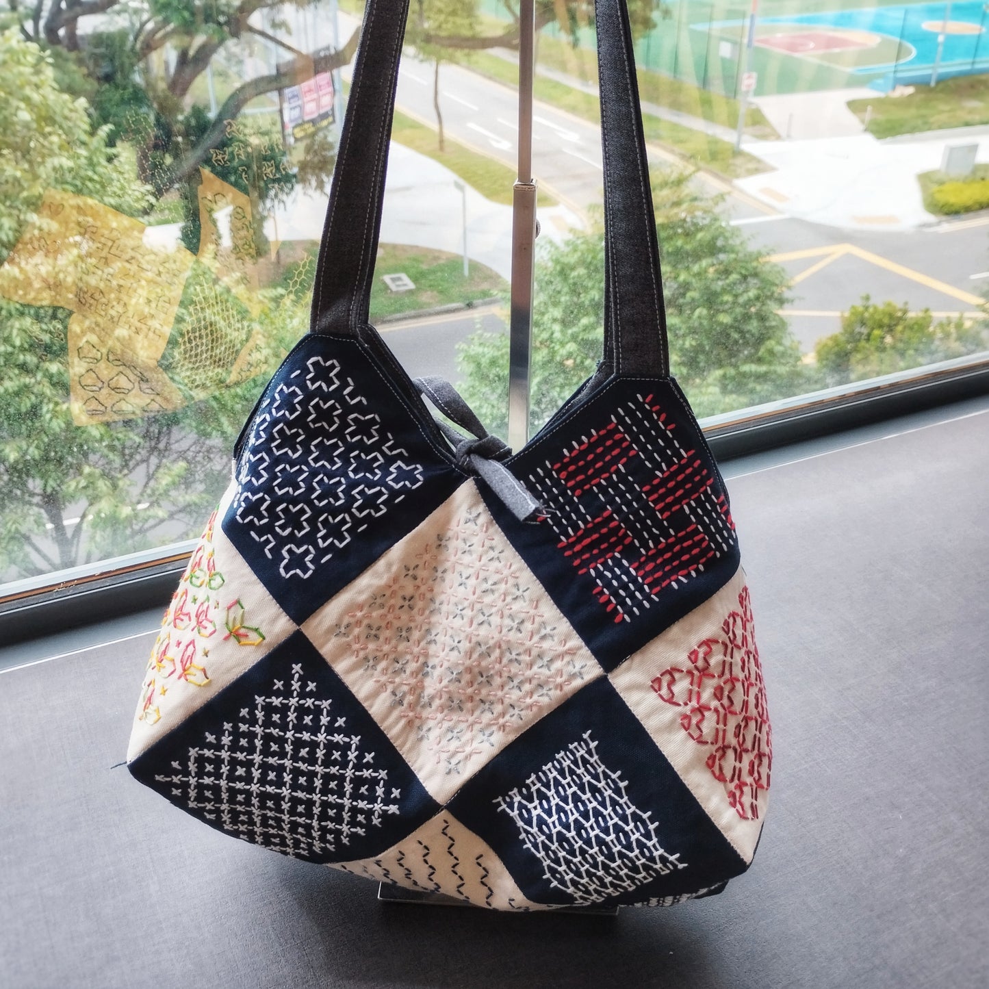 Sashiko Charm Square Jewel Shaped Bag