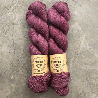Parkour Kitties Fibers - 60% Superwash Merino, 20% Mulberry Silk & 20% Ramie