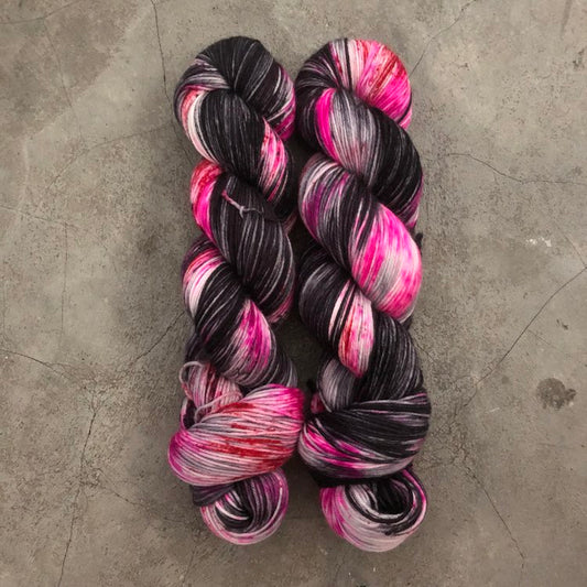 Parkour Kitties Fibers - 80% Superwash Fine Merino & 20% Nylon